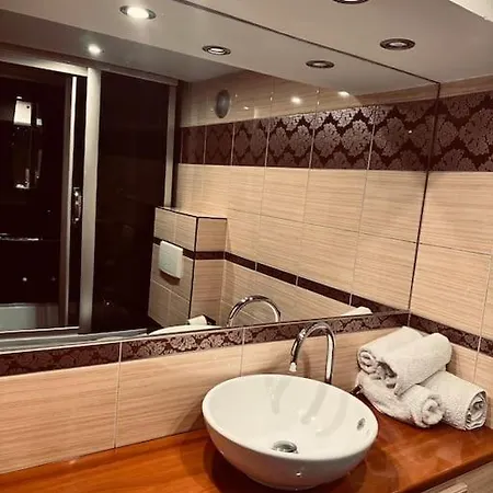 W Wojanowie Apartment *